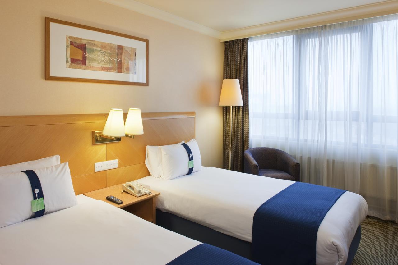 Best Western London Heathrow Ariel Hotel Ґіллінґдон Екстер'єр фото
