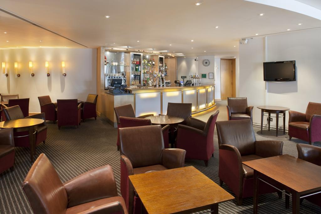 Best Western London Heathrow Ariel Hotel Ґіллінґдон Екстер'єр фото