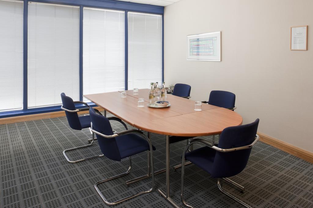 Best Western London Heathrow Ariel Hotel Ґіллінґдон Екстер'єр фото